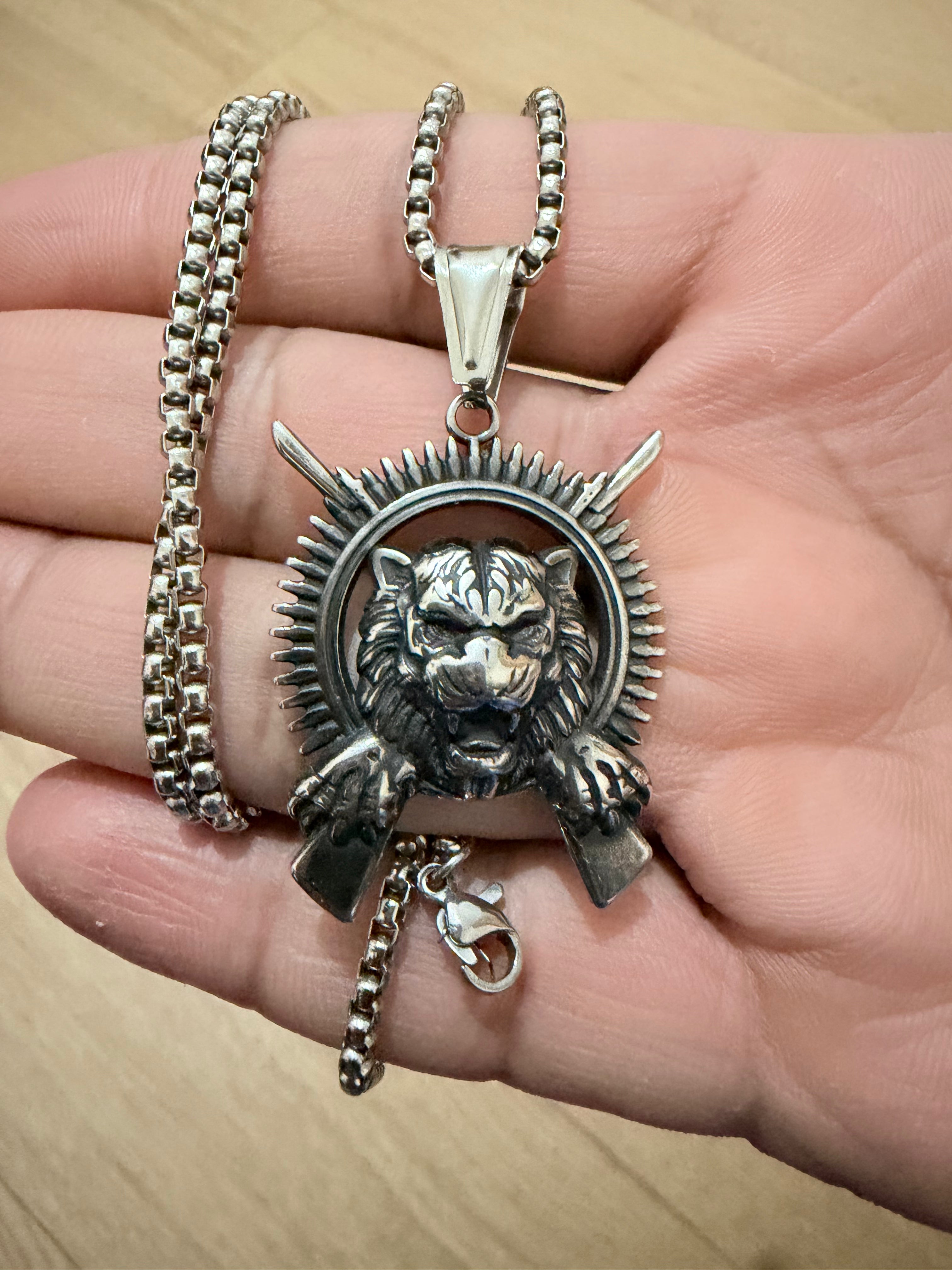 Puli Kodi chain and pendant black புலி சங்கிலி பிளாக் கறுப்பு