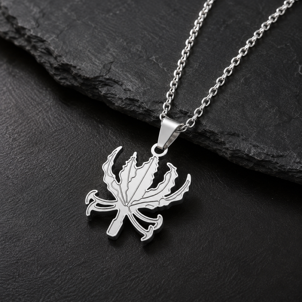 Karthigai flower pendant and chain (Gloriosa lily)silver கார்த்திகை பூ சங்கிலி மற்றும் pendant சில்வர்